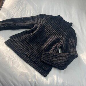 Leith Women's Black and Blue Jumper